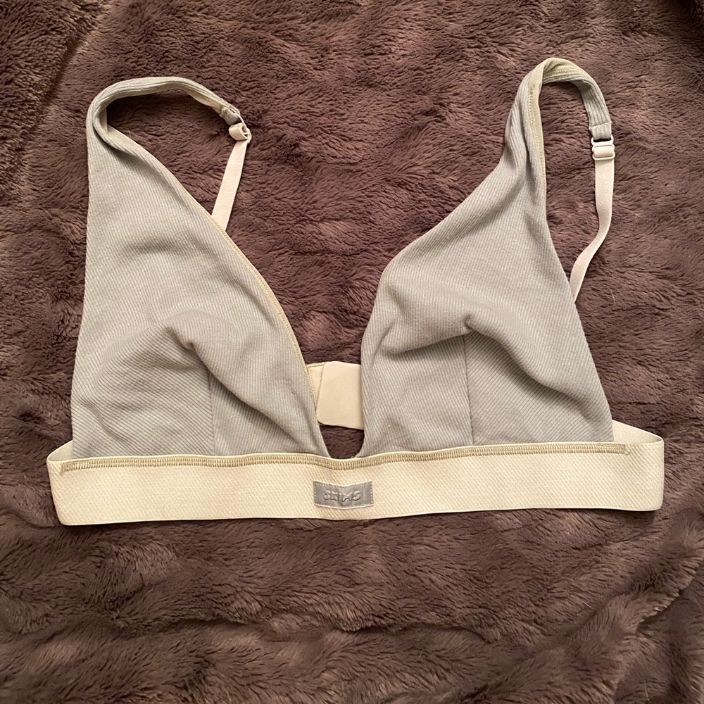 SKIMS Ribbed Triangle Bralette